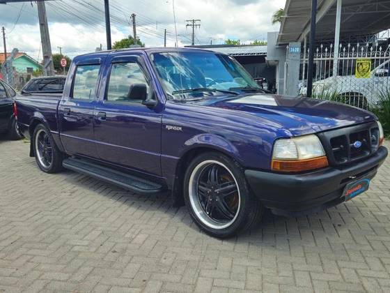 FORD RANGER 2.5 XL 4X2 CD 8V GASOLINA 4P MANUAL FORD RANGER 2.5 XL 4X2 CD 8V GASOLINA 4P MANUAL